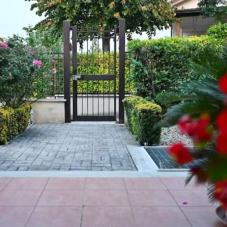 A Casa Di Lu' Elegant Konukevi Monterotondo (Lazio)